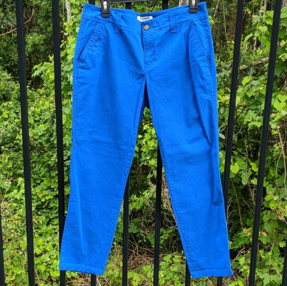 Blue ankle length pants- NWOT-Sale!
